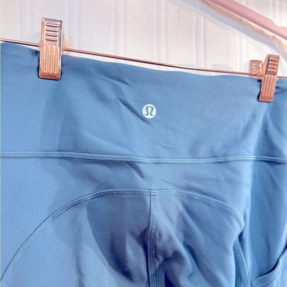 Lululemon Blue Leggings Sz 4 - Picture 6 of 8